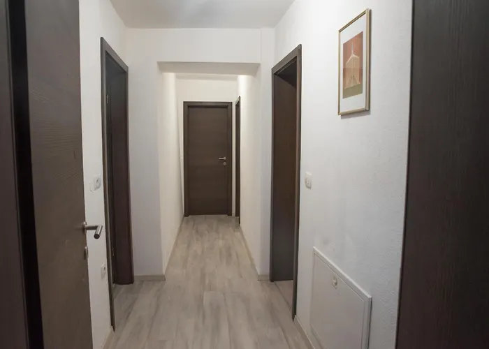 Apartma Katja שקופיה-לוקה