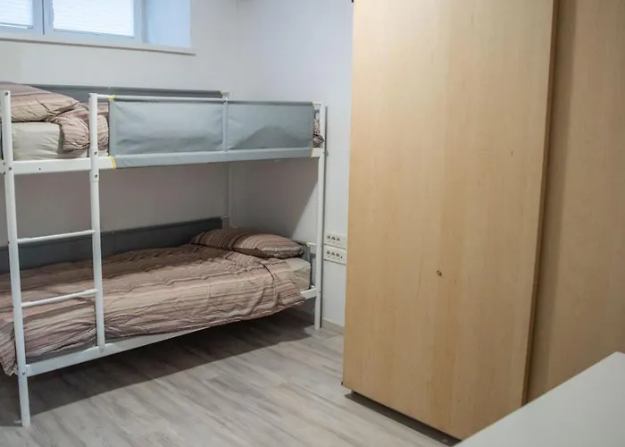 Apartma Katja שקופיה-לוקה